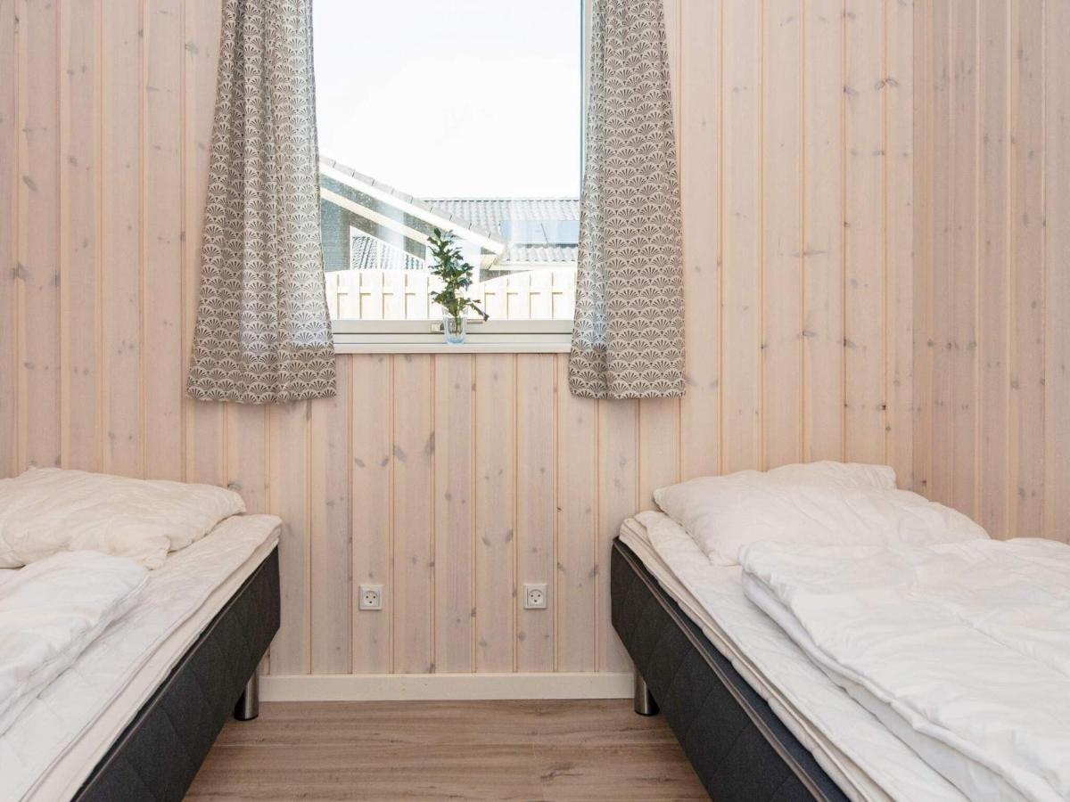 16 Person Holiday Home In R M Rømø Kirkeby Exterior foto